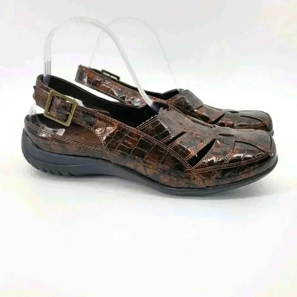 EASY STREET  COMFORT SANDALS - Picture 1 of 8